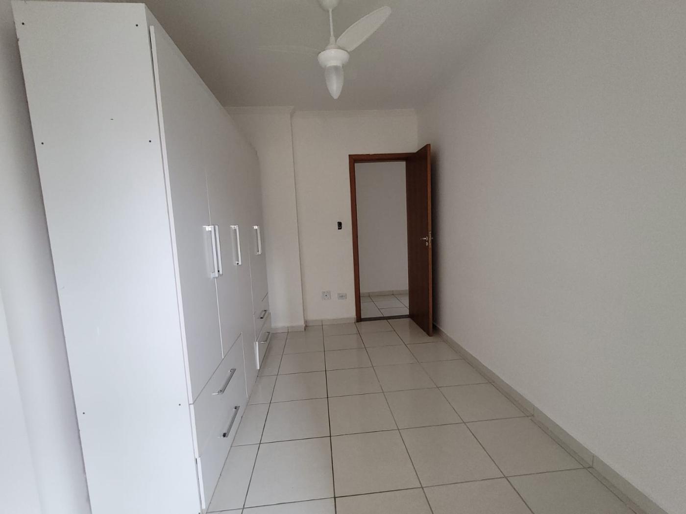 Apartamento à venda com 2 quartos, 76m² - Foto 15