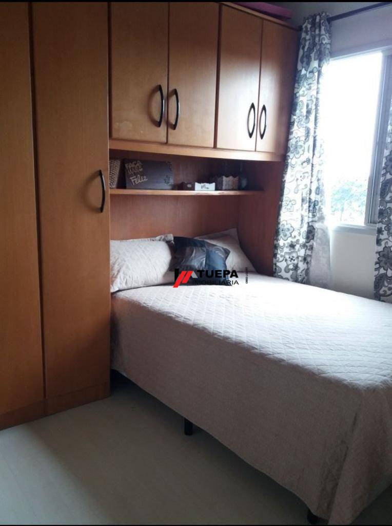 Apartamento à venda com 3 quartos, 80m² - Foto 12