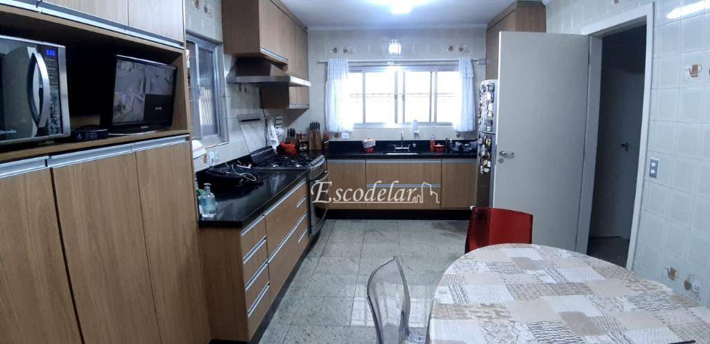 Sobrado à venda com 3 quartos, 238m² - Foto 21