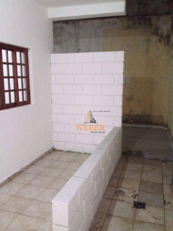 Sobrado à venda com 2 quartos, 60m² - Foto 30