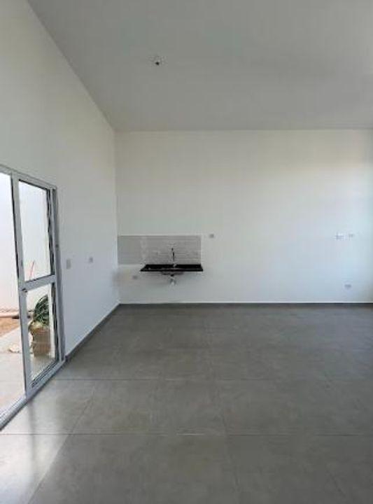 Casa à venda com 2 quartos, 125m² - Foto 6