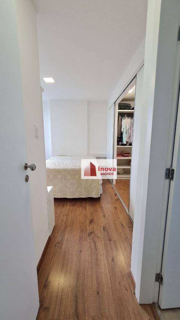 Apartamento à venda com 3 quartos, 146m² - Foto 15