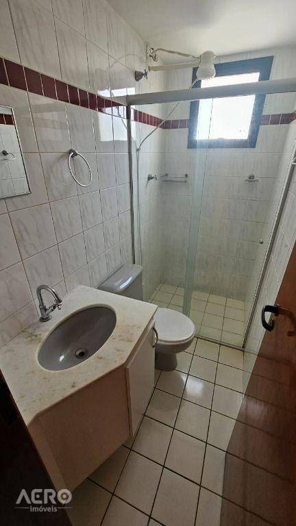 Apartamento para alugar com 3 quartos, 74m² - Foto 14