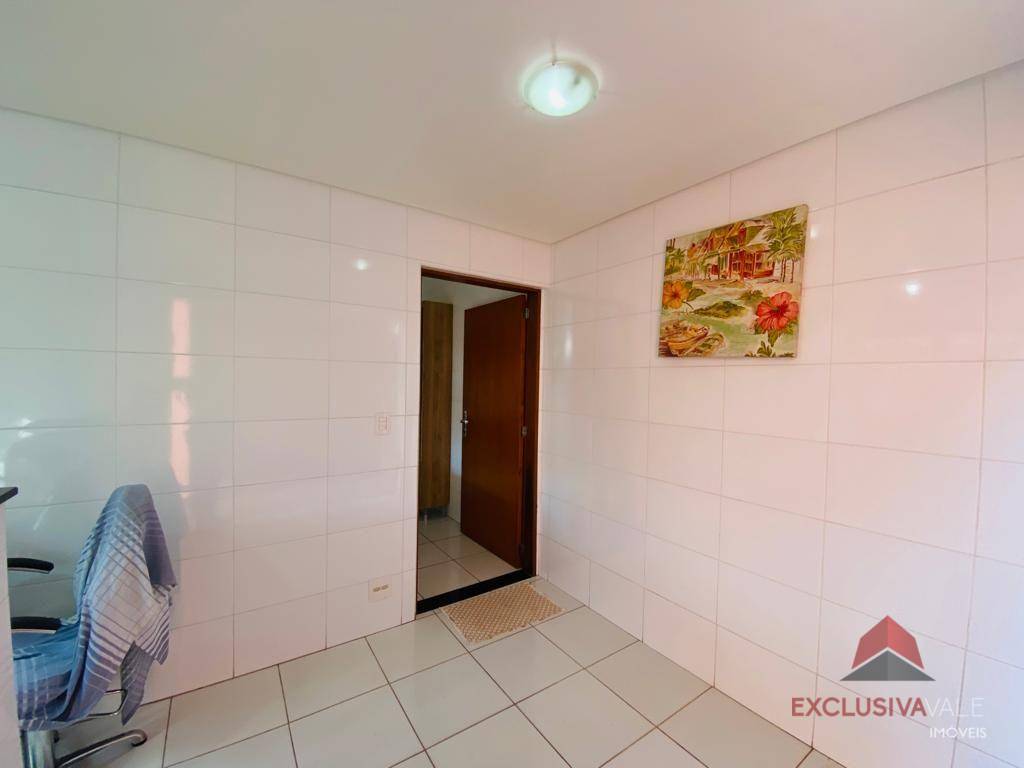 Casa à venda com 3 quartos, 172m² - Foto 13