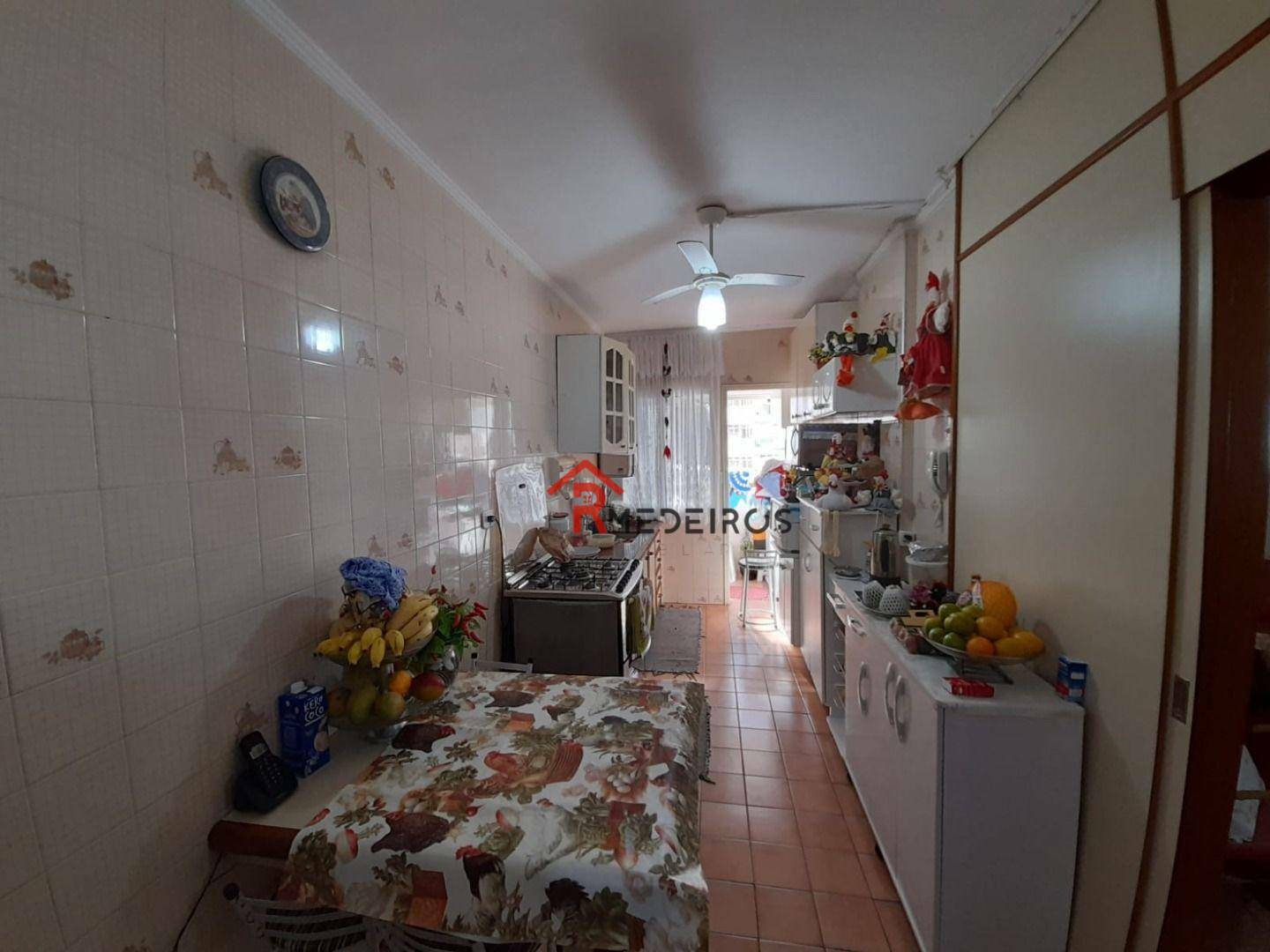 Apartamento à venda com 3 quartos, 145m² - Foto 6