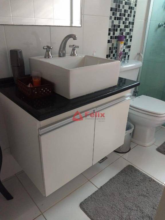 Casa de Condomínio à venda com 3 quartos, 160m² - Foto 12