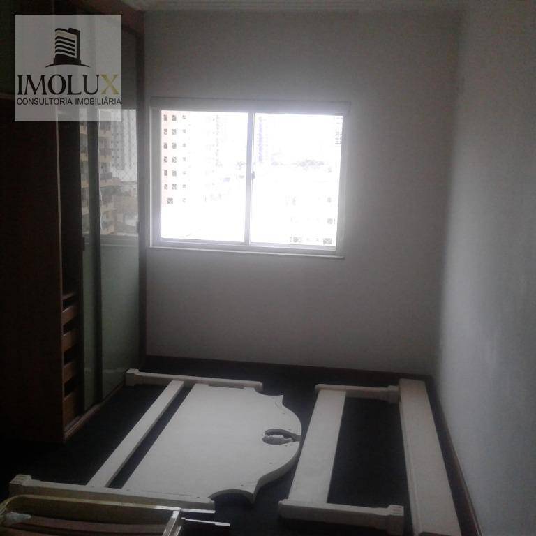 Apartamento para alugar com 3 quartos, 120m² - Foto 10