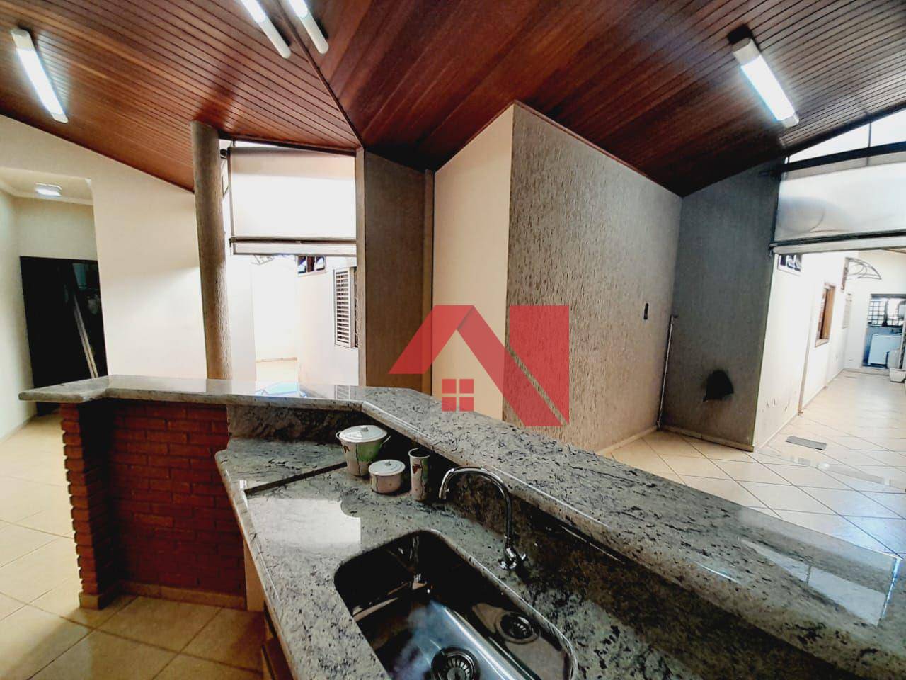 Sobrado à venda com 3 quartos, 230m² - Foto 44