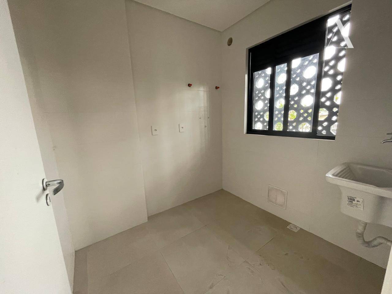 Apartamento à venda com 2 quartos, 156m² - Foto 13