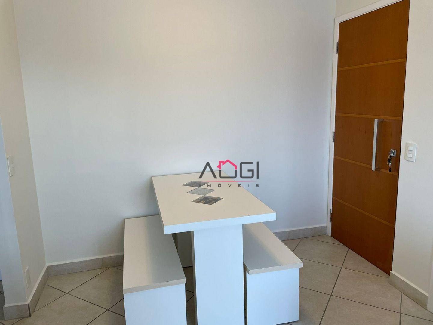 Apartamento para alugar com 2 quartos, 56m² - Foto 9