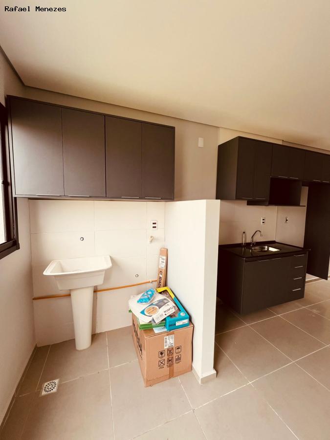 Casa à venda com 2 quartos, 52m² - Foto 11