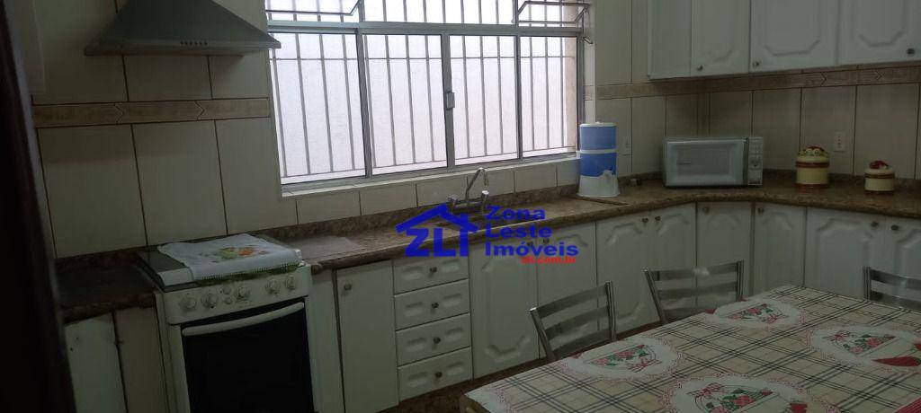 Sobrado à venda com 3 quartos, 390m² - Foto 40