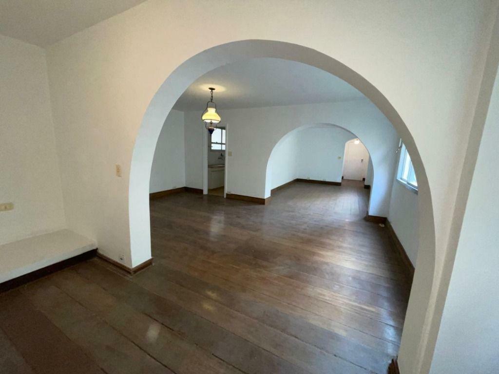 Apartamento à venda com 2 quartos, 138m² - Foto 2