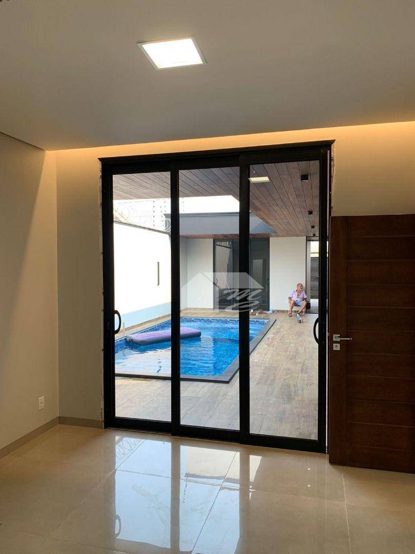 Casa à venda com 3 quartos, 320m² - Foto 9