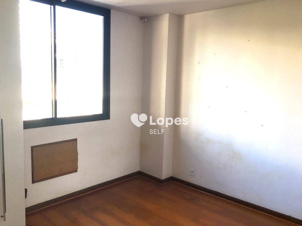 Apartamento à venda com 3 quartos, 104m² - Foto 6