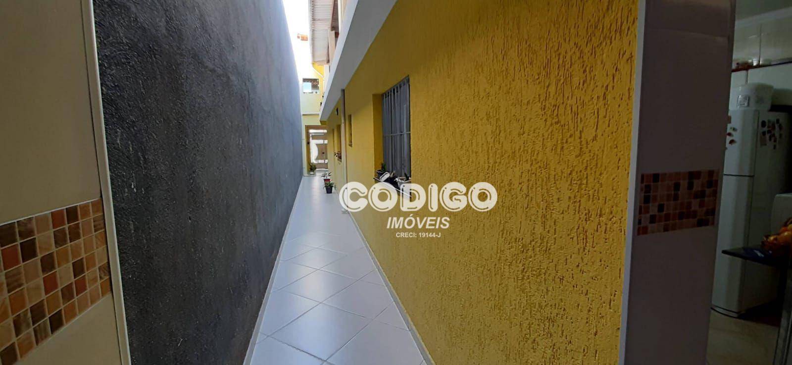 Sobrado à venda com 2 quartos, 178m² - Foto 24