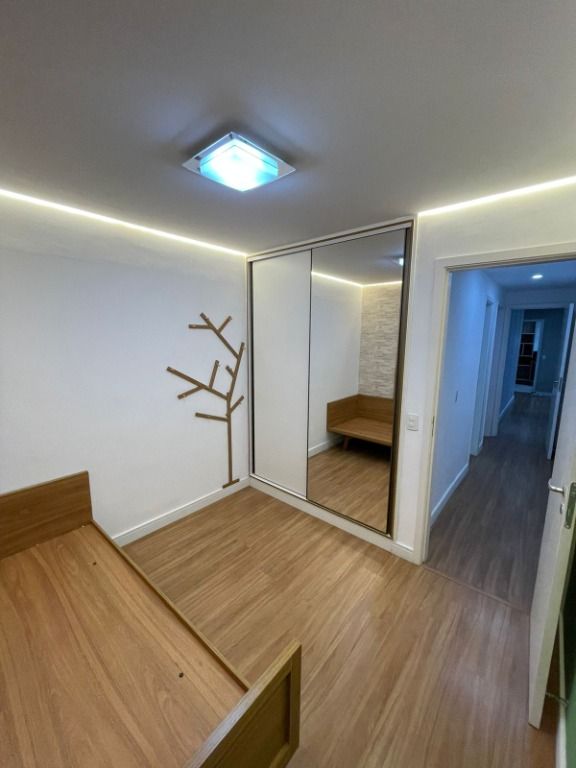 Apartamento à venda com 3 quartos, 115m² - Foto 12