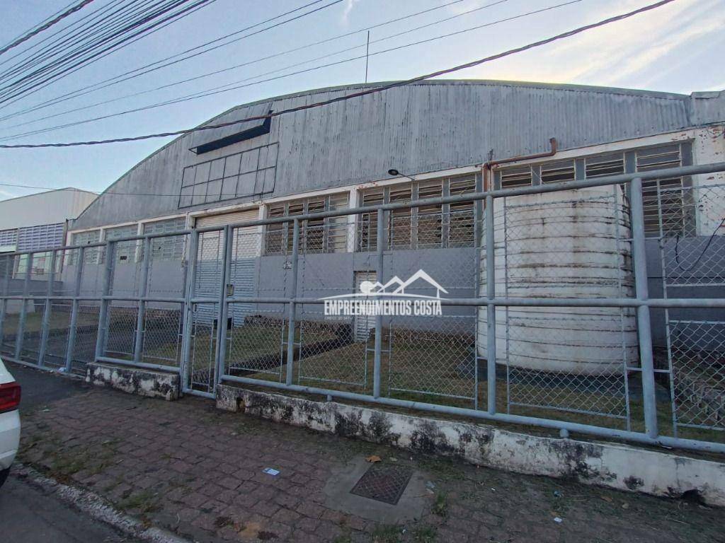 Depósito-Galpão-Armazém para alugar, 1959m² - Foto 1