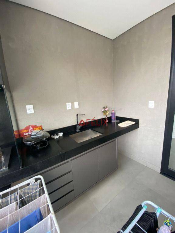 Sobrado à venda com 3 quartos, 260m² - Foto 14