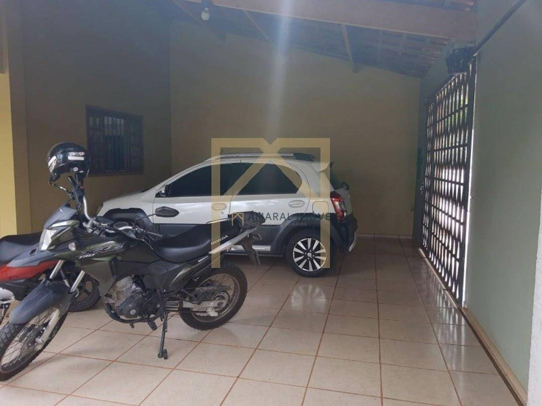 Chácara à venda com 2 quartos, 150m² - Foto 2