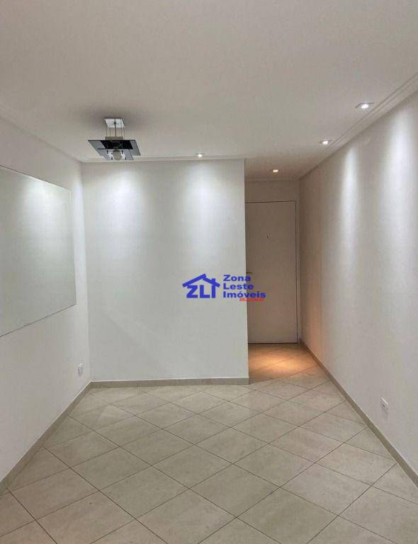 Apartamento à venda com 2 quartos, 55m² - Foto 2