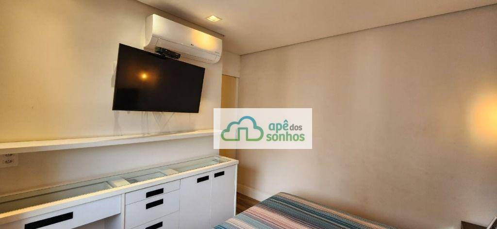 Apartamento para alugar com 3 quartos, 174m² - Foto 8