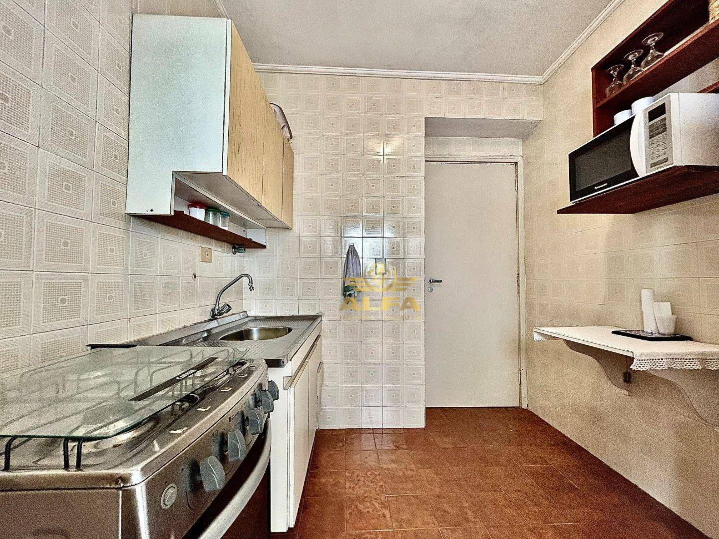 Apartamento à venda com 1 quarto, 60m² - Foto 18