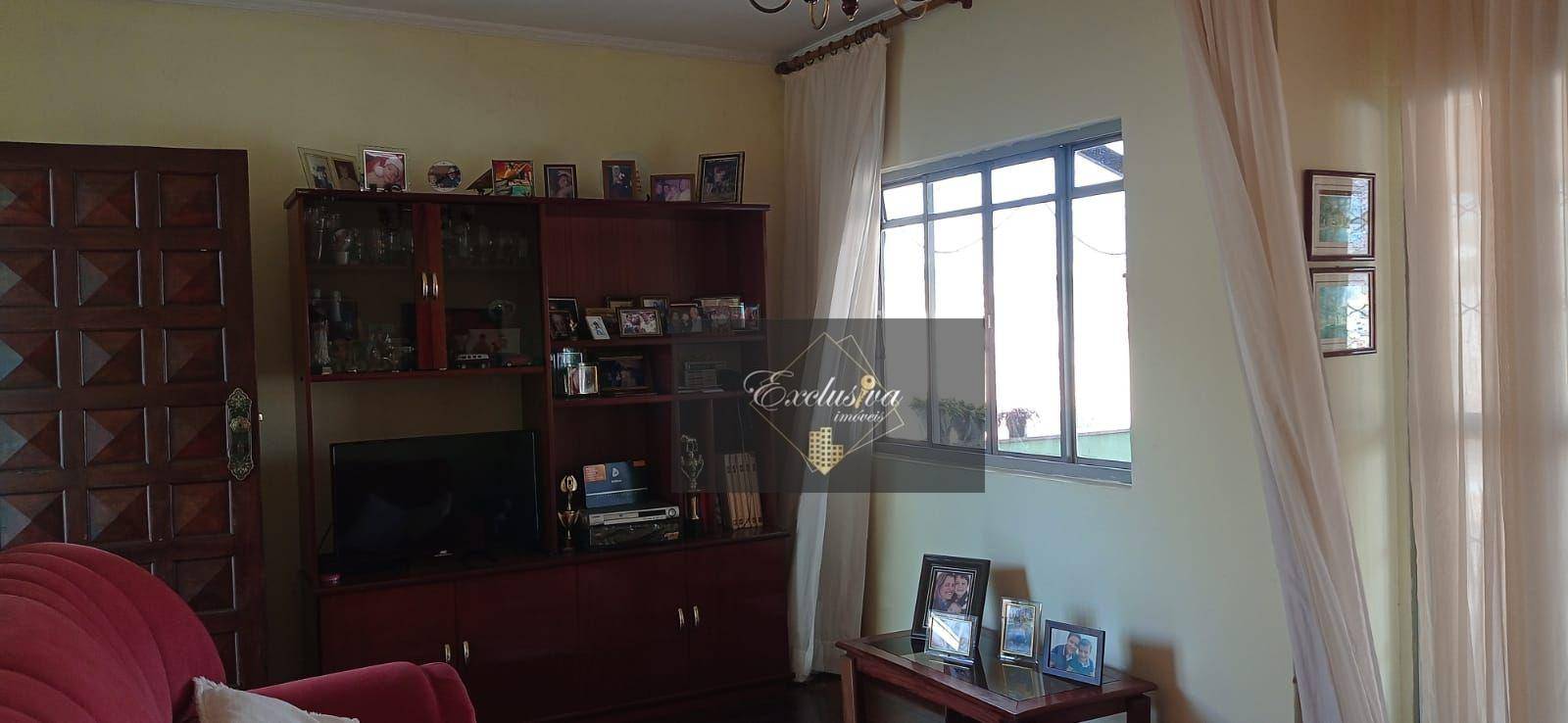 Apartamento à venda com 3 quartos, 183m² - Foto 4