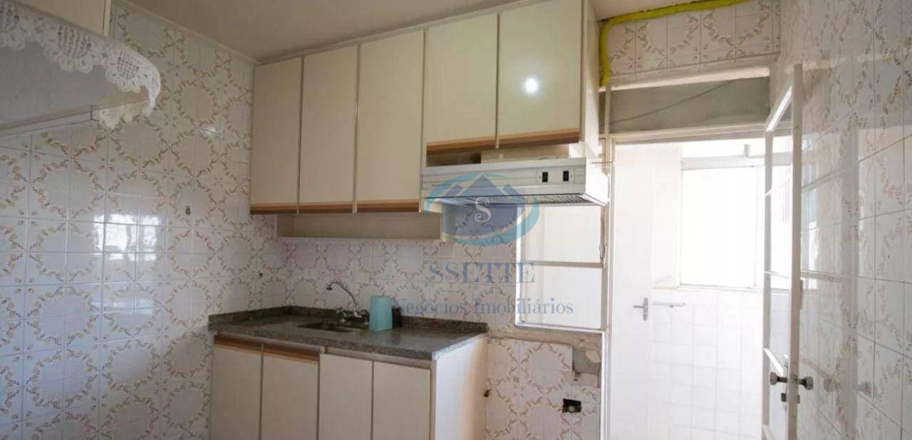 Apartamento à venda com 3 quartos, 87m² - Foto 3