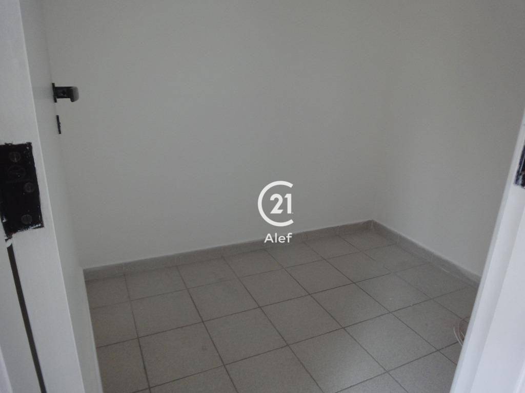 Apartamento para alugar com 3 quartos, 110m² - Foto 21