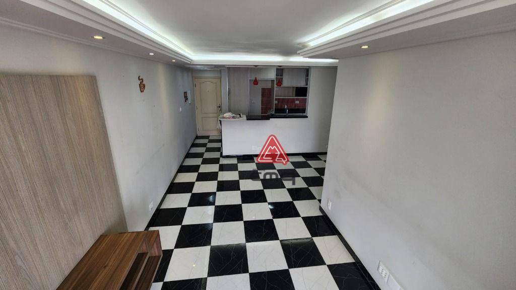 Apartamento à venda com 3 quartos, 70m² - Foto 12