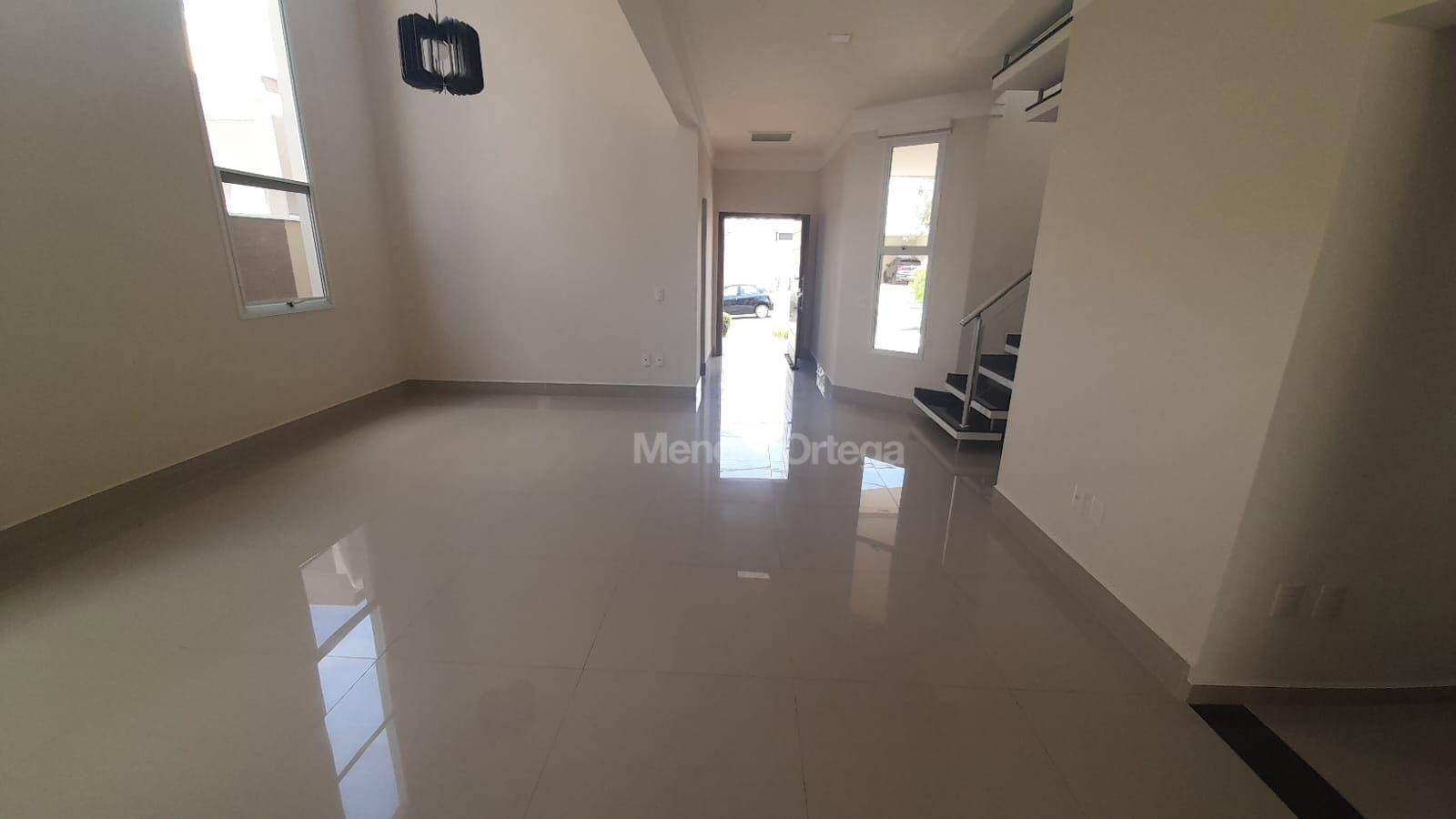 Casa de Condomínio à venda e aluguel com 5 quartos, 296m² - Foto 4