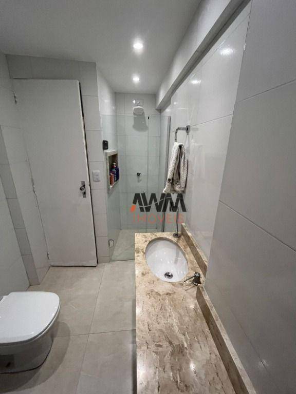 Apartamento à venda com 4 quartos, 168m² - Foto 15