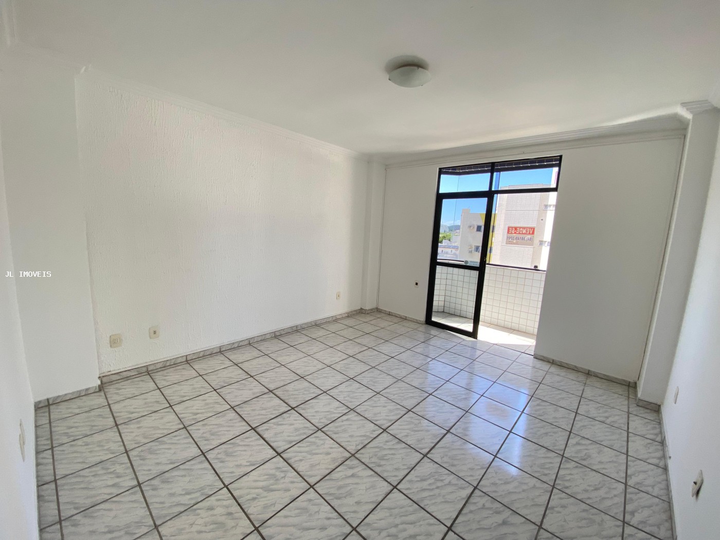 Apartamento para alugar com 3 quartos, 200m² - Foto 11