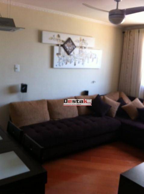 Apartamento à venda com 2 quartos, 55m² - Foto 11