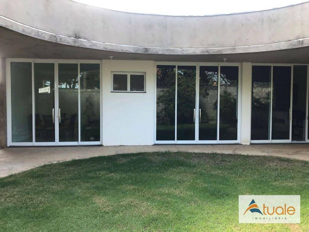 Casa à venda com 3 quartos, 257m² - Foto 2