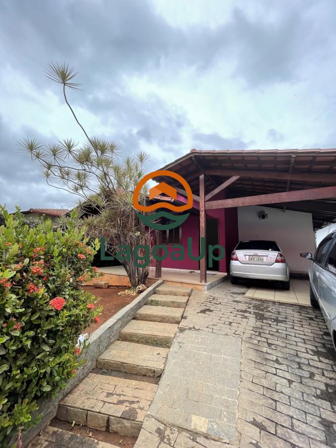 Casa à venda com 4 quartos, 160m² - Foto 2