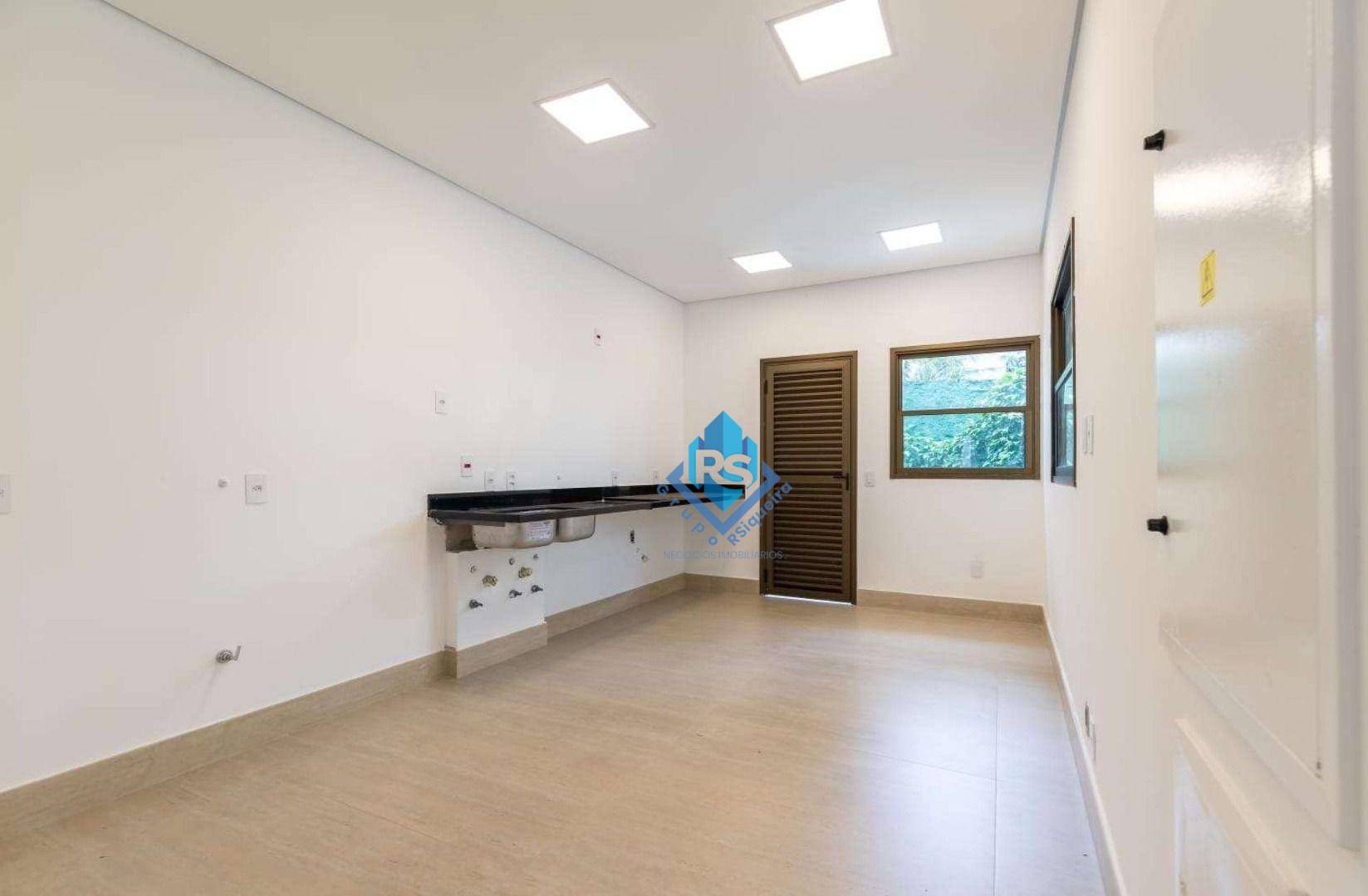 Sobrado à venda com 4 quartos, 684m² - Foto 17