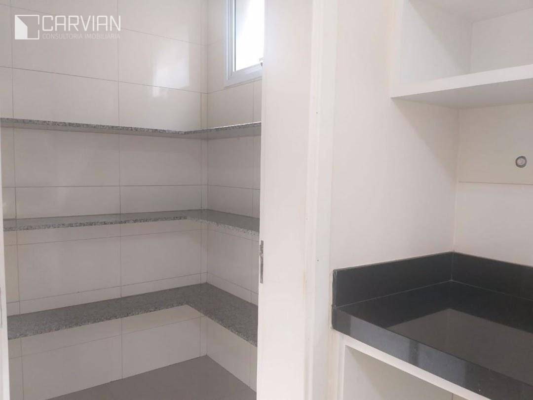 Casa de Condomínio à venda com 4 quartos, 314m² - Foto 13