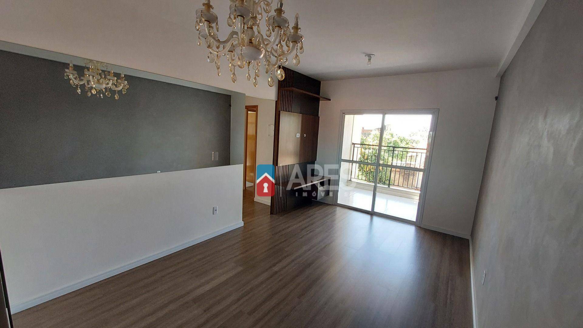 Apartamento para alugar com 2 quartos, 85m² - Foto 2