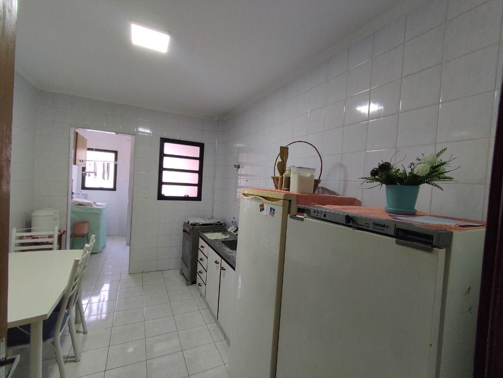 Apartamento à venda com 1 quarto, 58m² - Foto 12