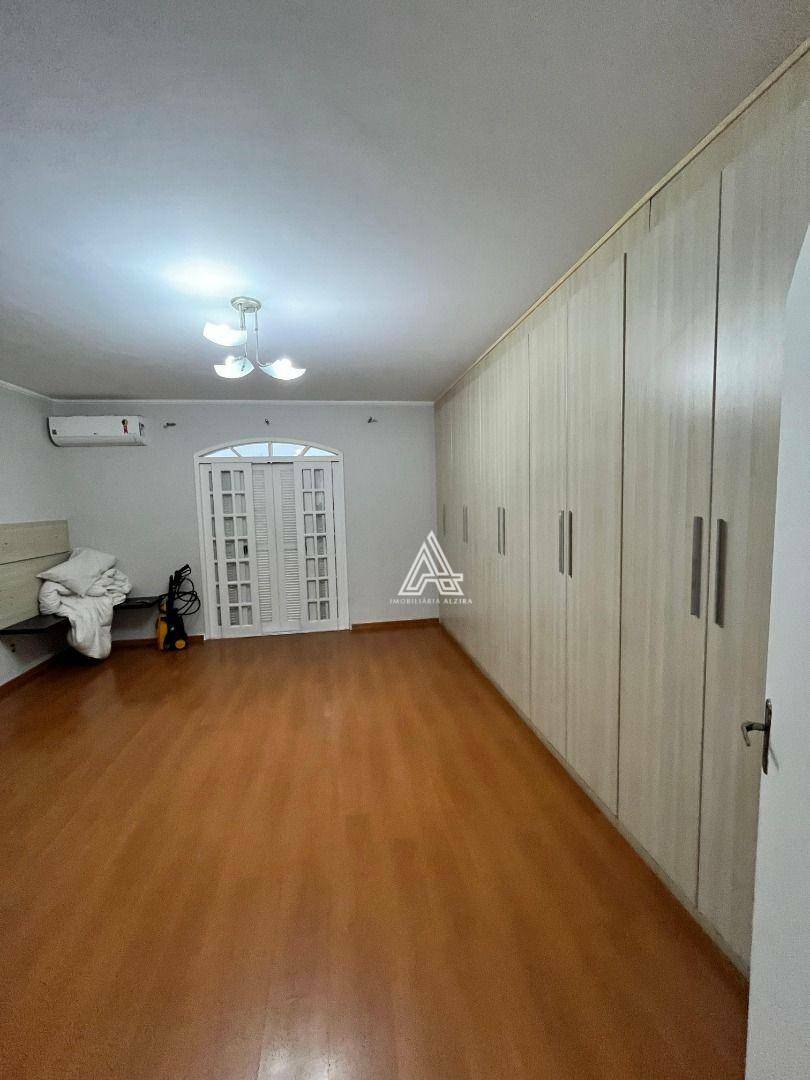 Sobrado para alugar com 3 quartos, 200m² - Foto 36