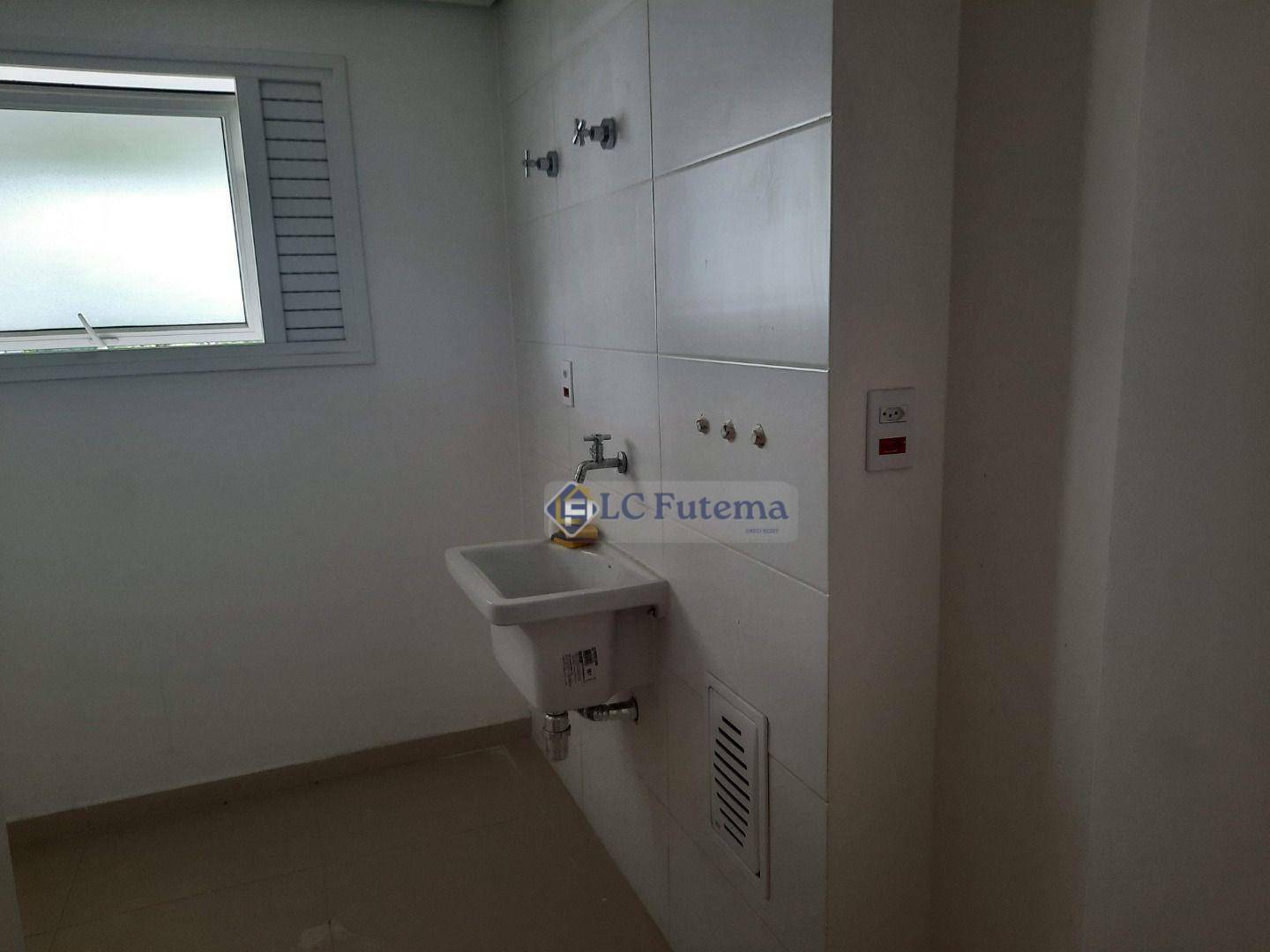 Apartamento à venda com 2 quartos, 115m² - Foto 13