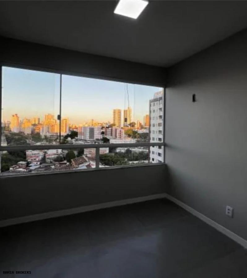 Apartamento à venda com 2 quartos, 84m² - Foto 7