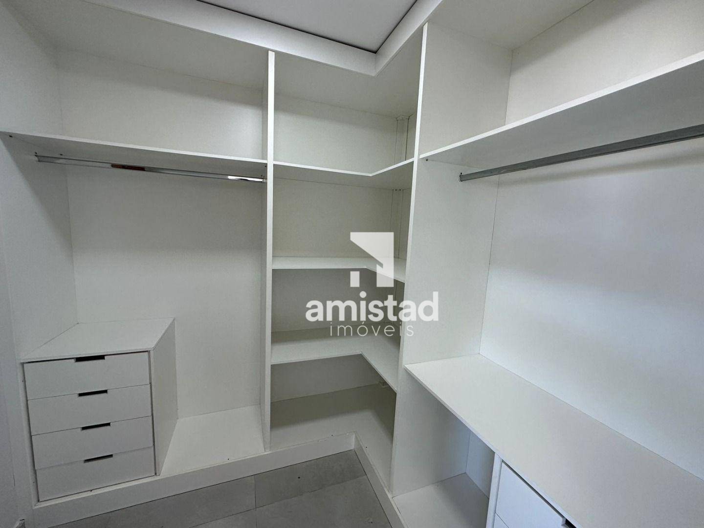 Casa à venda com 3 quartos, 187m² - Foto 8