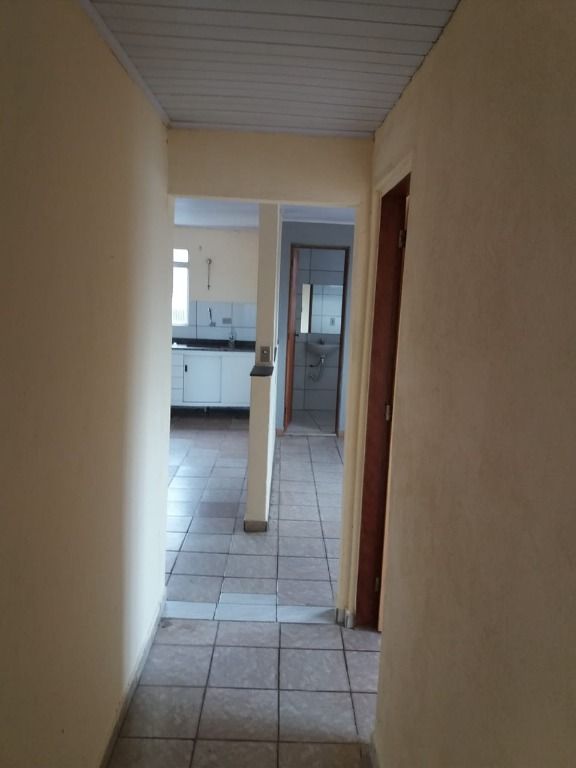 Sobrado à venda com 5 quartos, 400m² - Foto 4