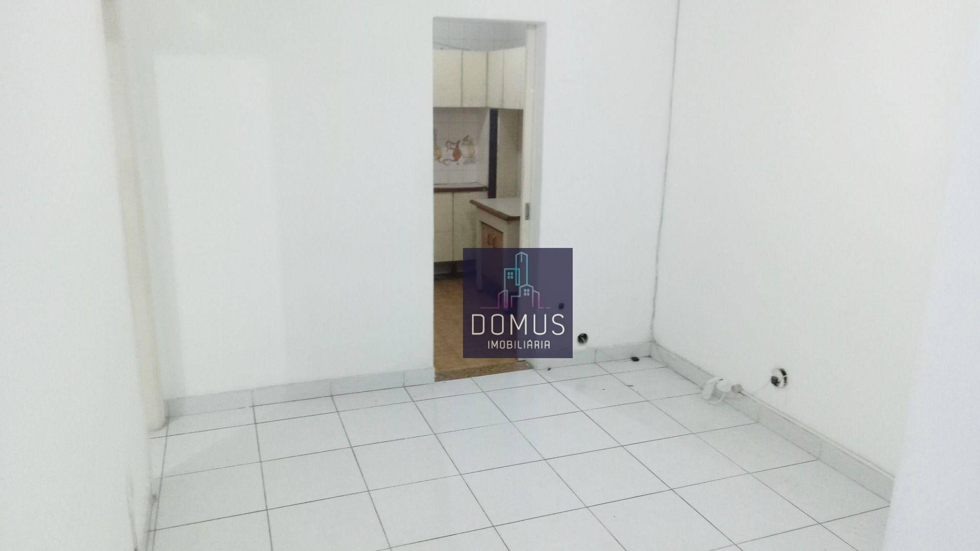 Apartamento à venda com 2 quartos, 70m² - Foto 5