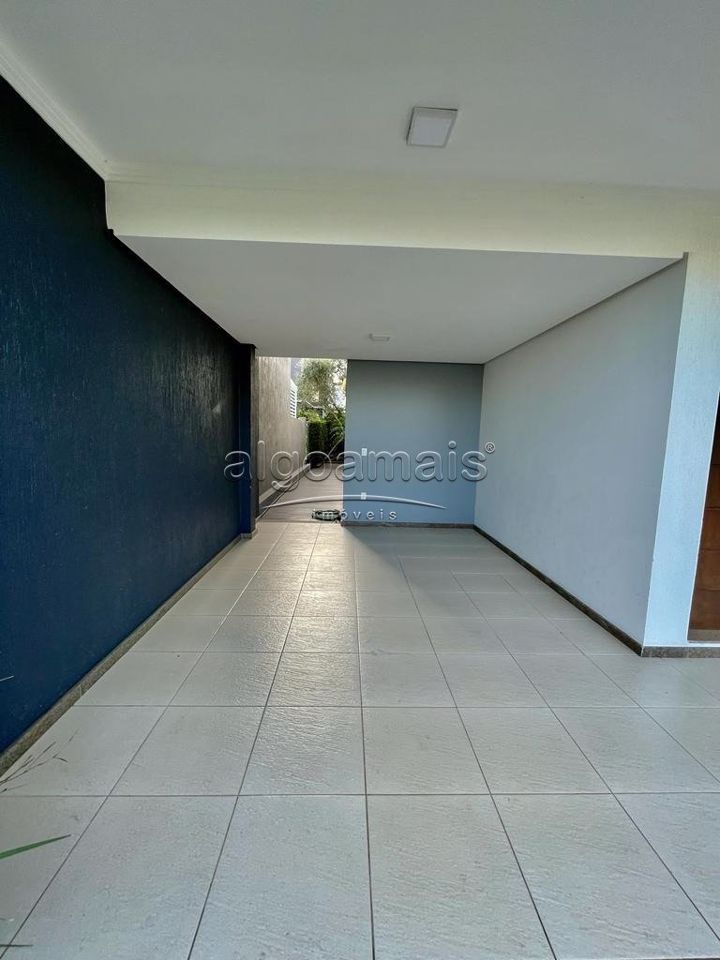 Casa de Condomínio à venda com 4 quartos, 226m² - Foto 3