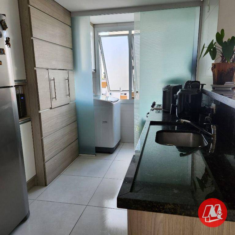 Apartamento à venda com 2 quartos, 61m² - Foto 7