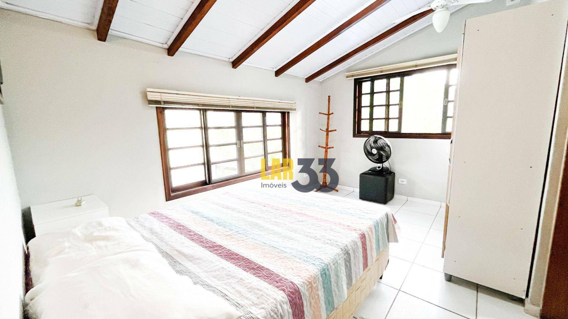 Casa de Condomínio à venda com 4 quartos, 220m² - Foto 20